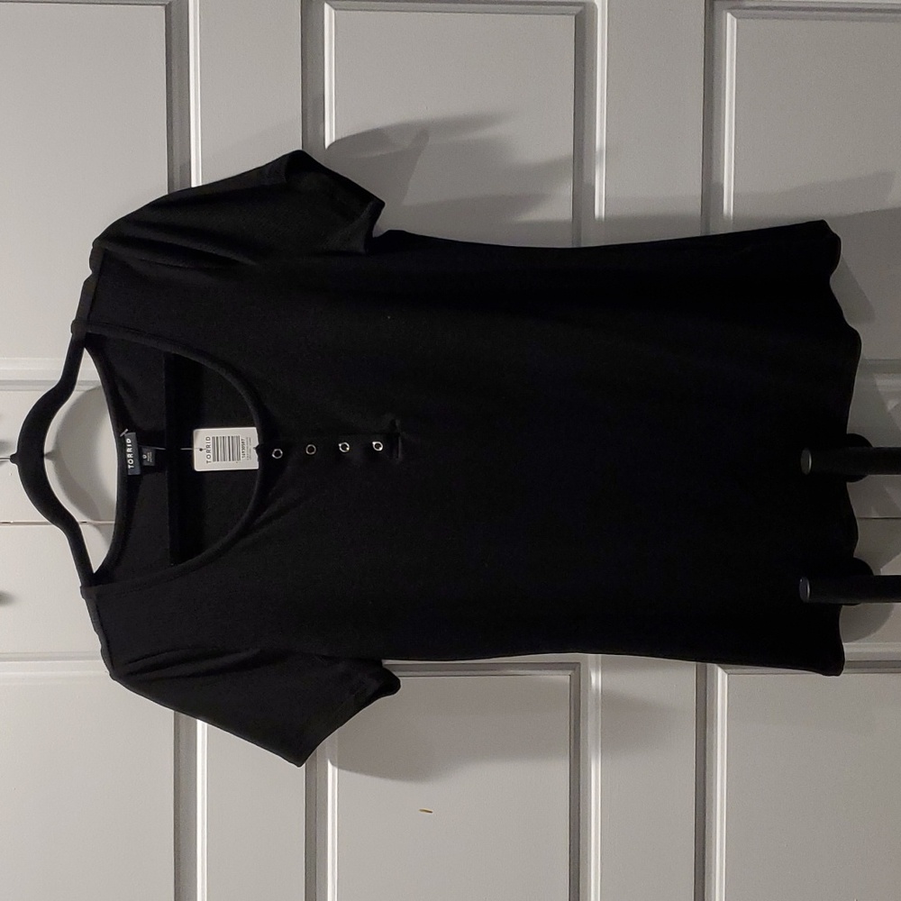 NWT Torrid Black Rib Henley Size 0